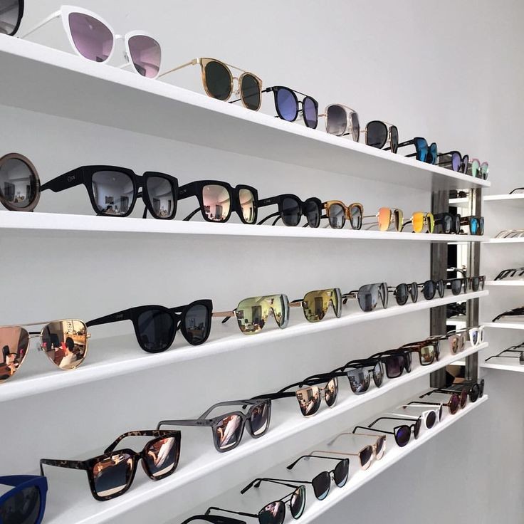 NEETHI  OPTICALS KUTTIADY