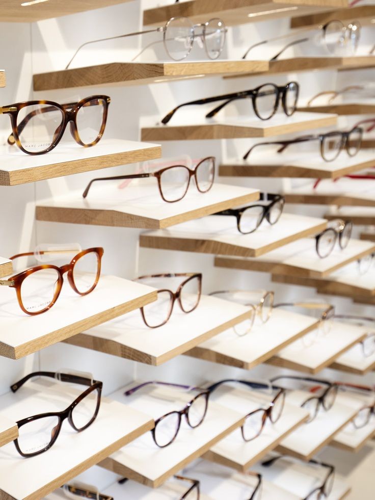 NEETHI  OPTICALS KUTTIADY